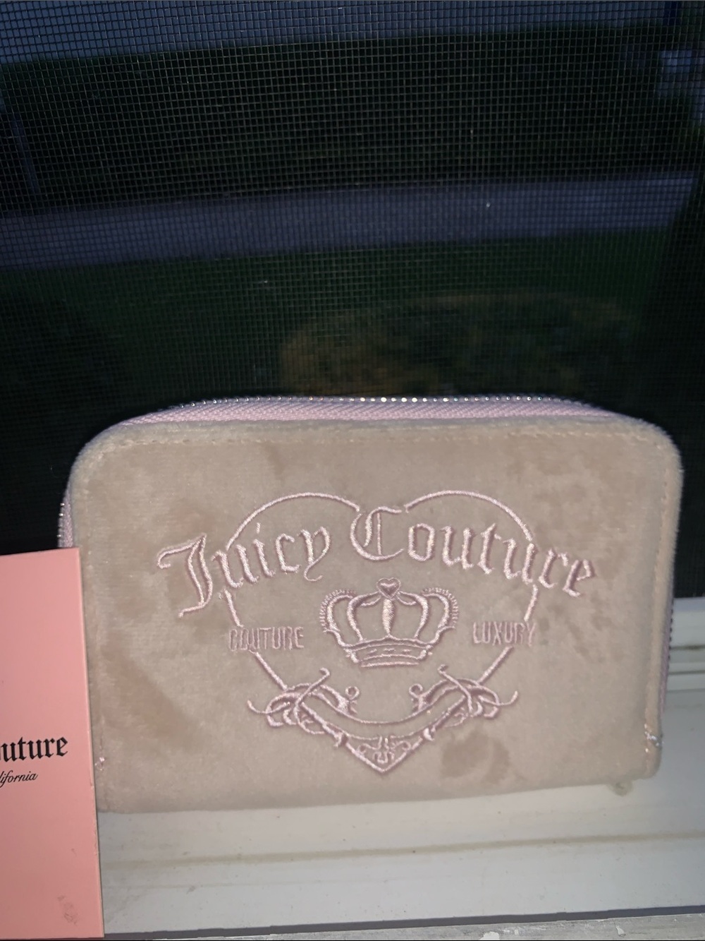 🆕-Juicy Couture Sandstone, White Cream and Blush Embroidered Wallet